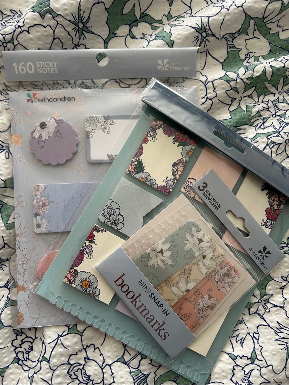 Erin Condren Mini Snap-In Bookmarks and sticky notes - Blue, Cream, Pink Floral
